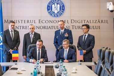 România a semnat două scrisori de solicitare pentru coproducţia de muniţie cu SUA/ Este vizată coproducţia muniţiei pentru tancurile Abrams şi a muniţiei de artilerie
