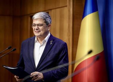 Marcel Boloş: România va avea, în toate regiunile, centre moderne în care copiii din comunităţi vulnerabile vor găsi sprijin real / 91 de proiecte cu bani europeni din Programul Incluziune şi Demnitate Socială 2021–2027, în valoare totală de 232,5 milioane de euro