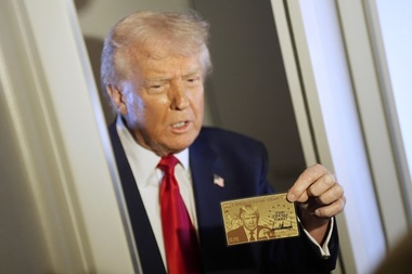 Programul de imigrare ”Trump Card”, de 5 milioane de dolari, lansat de Donald Trump, se loveşte de obstacole legale şi fiscale majore