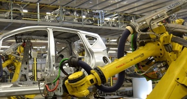 Producţia auto din Marea Britanie, la cel mai scăzut nivel din 1949: Tarifele impuse de Trump lovesc puternic industria