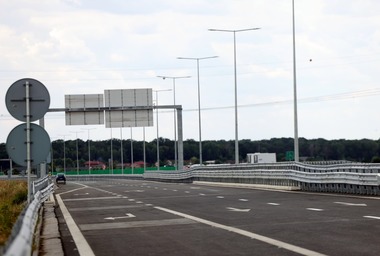 Ministrul Transporturilor, după deschiderea traficului pe ultimii 18 km ai semi-inelului sudic al Autostrăzii A0: Moment important pentru infrastructura din România, dar şi pentru descongestionarea traficului din Bucureşti