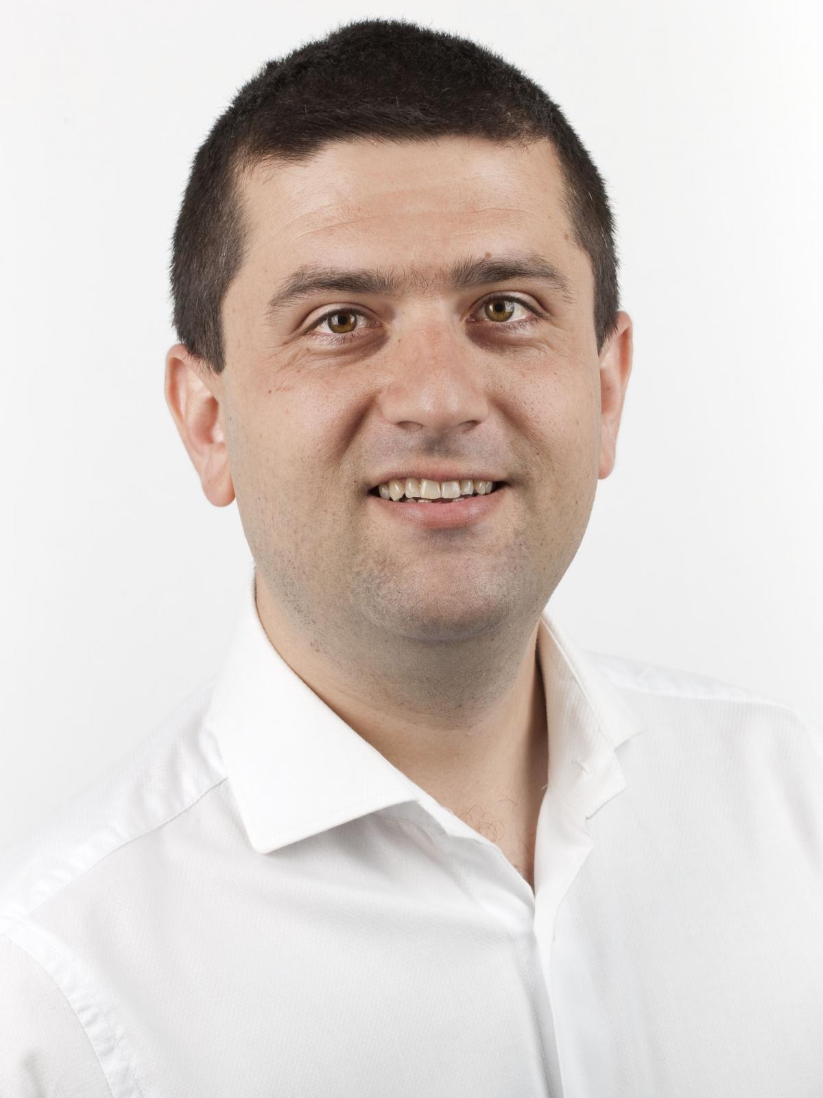Ministrul Digitalizării: Din datoriile de TVA pe care statul român nu le recuperează, sume mari sunt generate de firme puţine. Dacă ar fi digitalizarea, ăştia ar ieşi în văzul tuturor şi s-ar întreba: dar de ce îl laşi pe ăla? 