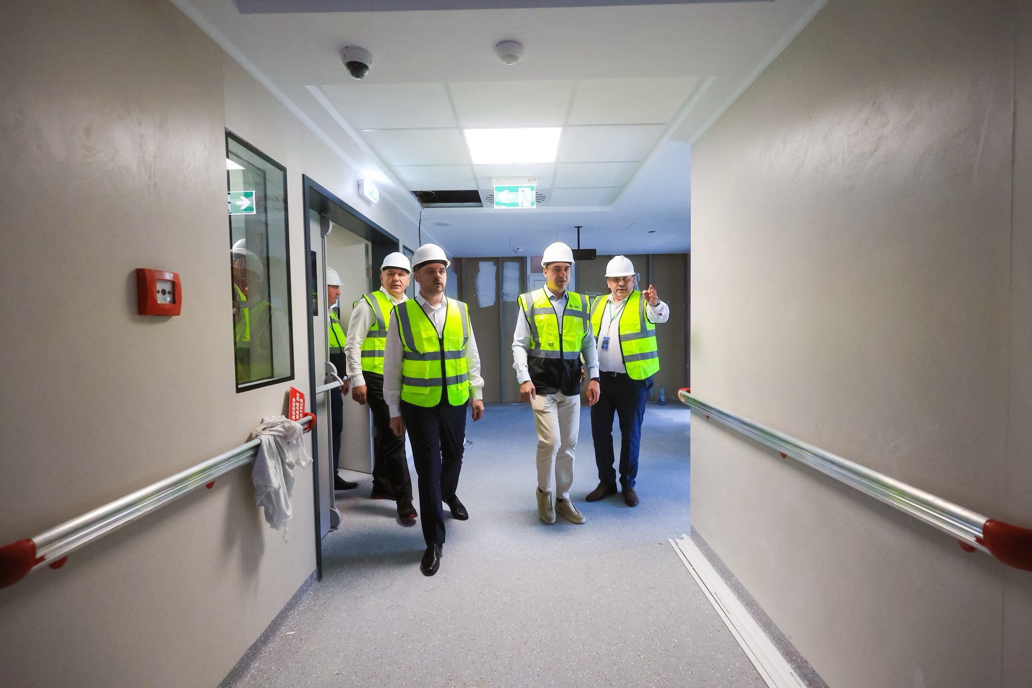 Bogdan Ivan: Am lansat parteneriatul dintre Ministerul Energiei şi Ministerul Sănătăţii / O parte din cei 800 de milioane de euro pentru proiecte de eficienţă energetică va merge pentru independenţa energetică a spitalelor/ Anunţul ministrului Sănătăţii