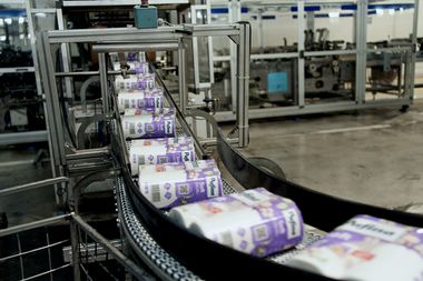 Fondul de private equity INVL Baltic Sea Growth Fund a finalizat achiziţia producătorului român de hârtie Pehart Grup, care deţine brandul Pufina