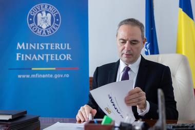 Ministrul Finanţelor anunţă că noul şef al ANAF a schimbat 9 din cele 15 persoane cu funcţii de conducere din Direcţia Regională Antifraudă Fiscală Bucureşti / Nazare: Este inacceptabil ca semnalele evidente privind evaziunea fiscală să fie ignorate