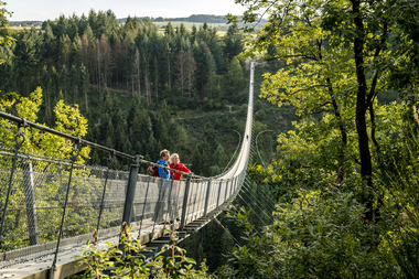 INS: Sosirile înregistrate în structurile de primire turistică au crescut uşor în primul semestru, la 5,792 milioane persoane. 19,2% au fost turişti străini, cei mai mulţi din Germania, Italia şi Regatul Unit