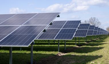 Simtel va construi un parc fotovoltaic în judeţul Tulcea, pentru Verbund Wind Power Romania, companiile semnând un contract de aproximativ 19,1 milioane de euro, fără TVA