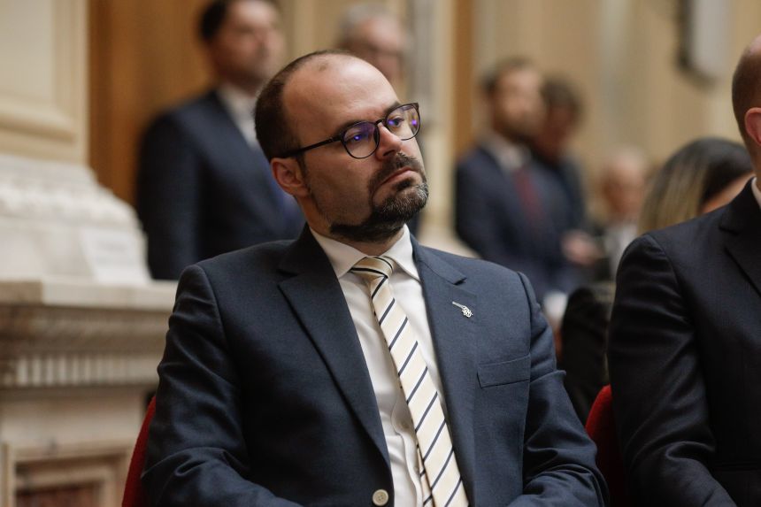INTERVIU - Cristian Popa, membru CA al BNR: Avem nevoie de politici prietenoase cu sectorul privat, PIB-ul e făcut covârşitor de economia privată. Cu politici corecte, economia României se poate apropia de 700 de miliarde de euro în următorii 10 ani 