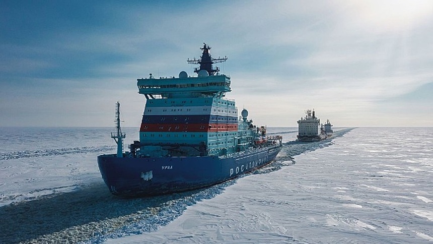 SUA au discutat posibilitatea folosirii spărgătoarelor de gheaţă ruseşti pentru proiecte de gaze în Alaska – surse