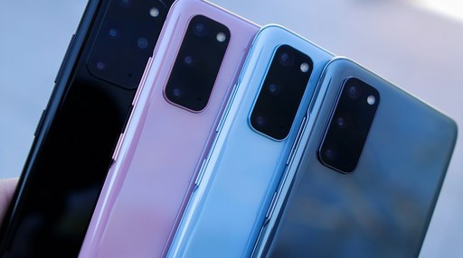 Samsung câştigă cotă de piaţă în SUA faţă de Apple, pe fondul succesului telefoanelor pliabile