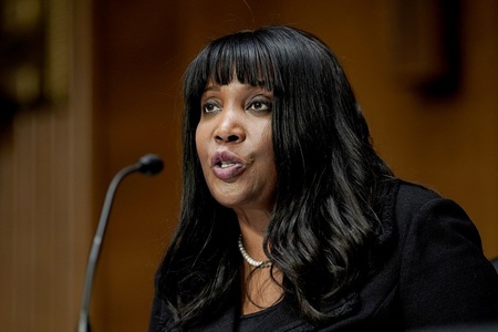 Lisa Cook dă în judecată Casa Albă după demiterea sa de la Rezerva Federală de către Trump