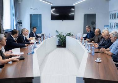 Ministrul Finanţelor, Alexandru Nazare, discuţii cu reprezentanţii Bǎncii Mondiale: Lucrǎm la o nouă platformă bugetară, pentru a asigura o planificare mai riguroasă a bugetului şi o mai bună comunicare între ministere