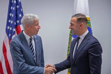 Ministrul Energiei, Bogdan Ivan, întâlnire cu omologul din Statele Unite ale Americii, Chris Wright: Am discutat despre cum România îşi consolidează rolul de lider energetic regional, dezvoltând producţia de energie sigură, în bandă