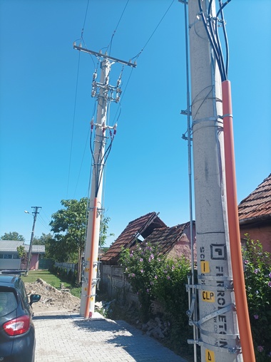 Distribuţie Energie Electrică Romania a investit 11,8 milioane de lei în modernizarea infrastructurii de distribuţie a energiei electrice din localitatea Crăciunelul de Jos, judeţul Alba
