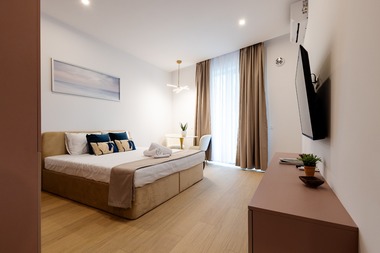 Un nou aparthotel, Central Suites, a fost deschis în Bucureşti, după o investiţie de 3 milioane de euro: ”În următorii ani segmentul de aparthoteluri va cunoaşte o dezvoltare accelerată”