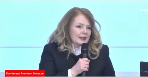 Conferinţa News.ro "IMM-urile, oxigen pentru România” - Director produse de finanţare retail, UniCredit Bank: Antreprenorii au devenit suficient de maturi şi atunci când vin către bancă o fac într-o manieră care îi face eligibili pentru finanţări - VIDEO
