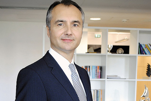 Conferinţa News.ro "IMM-urile, oxigen pentru România” - Felix Daniliuc (BRD): Rolul finanţării trebuie să fie acela de vitamină. Ca IMM-urile să reprezinte oxigen pentru economia românească, noi, toţi, trebuie să le asigurăm rezerva de oxigen - VIDEO