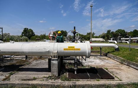 Grupul MOL anunţă că testele de capacitate ale oleoductului Adria au eşuat din cauza unor probleme tehnice