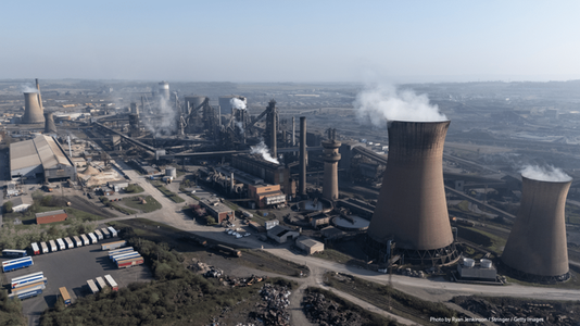 Industria siderurgică din Marea Britanie avertizează asupra ”celei mai mari crize din istorie” după ce UE majorează tarifele la oţel