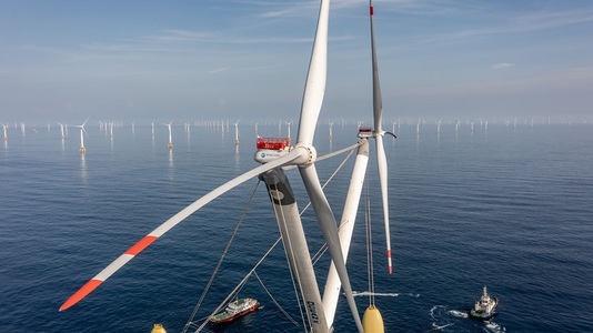 Producătorul chinez de turbine eoliene Ming Yang va investi până la 2 miliarde de dolari într-o fabrică din Scoţia