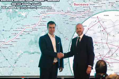 Transelectrica începe construirea a două linii electrice aeriene de 400 kV care închid magistrala de energie electrică, respectiv Gădălin – Suceava şi Suceava – Bălţi
