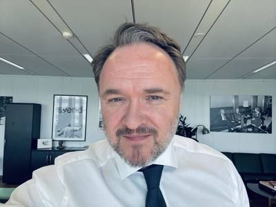 Comisarul european pentru Energie şi Locuinţe: Nu vom mai permite ca Putin să folosească energia ca armă împotriva noastră. Nu vom mai permite ca Putin să şantajeze statele membre ale Uniunii Europene / Propune plan de interconectare şi reducere a preţuri