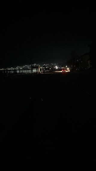 Probleme cu iliminatul public din Orşova / Primarul anunţă că sunt cauzate de diferenţa de fus orar care este corelată cu sistemul de iluminat de la Bucureşti

