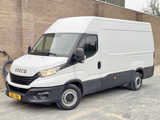 Italia a aprobat cu condiţii vânzarea producătorului de camioane Iveco către grupul indian Tata Motors