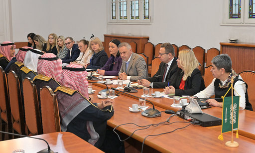 Ministrul Agriculturii: Oamenii de afaceri din Arabia Saudită şi-au manifestat interesul pentru realizarea de investiţii în sectorul agricol şi zootehnic din România