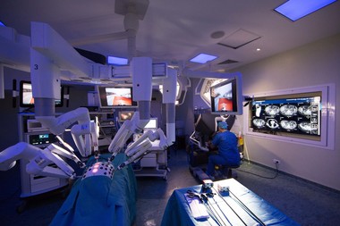 Reţeaua de sănătate Regina Maria înfiinţează două noi centre chirurgicale dedicate tratamentului endometriozei în Ponderas Academic Hospital, din Bucureşti, şi în Spitalul Regina Maria Cluj