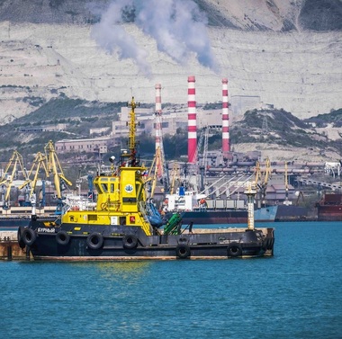 Portul Novorossiisk a reluat încărcările de petrol, după atacul ucrainean care a dus la o suspendare de două zile