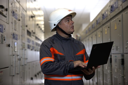 Reţele Electrice România implementează un sistem automatizat de management al distribuţiei şi un sistem de eficienţă operaţională, proiect cu o valoare de peste 135 milioane de lei