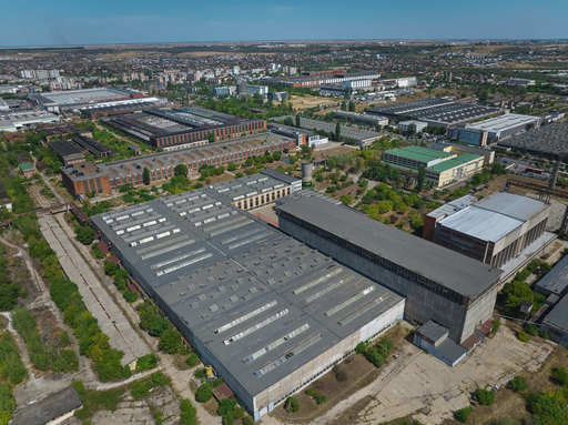 Un teren de 37 de hectare al fostei platforme Electroputere din Craiova este scos la vânzare de compania de consultanţă imobiliară Cushman & Wakefield Echinox. Terenul ar putea depăşi 65 milioane euro