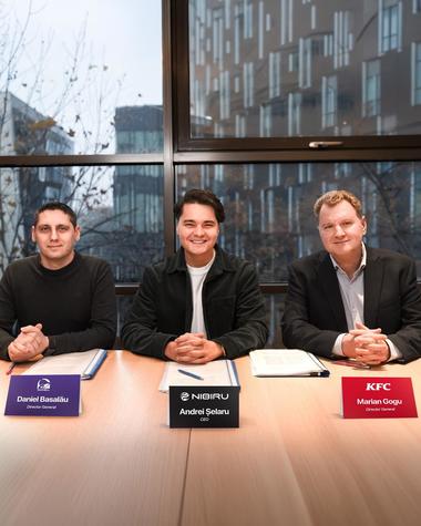 KFC şi Taco Bell încheie un parteneriat strategic cu Nibiru, viitoarea staţiune de 50 de milioane de euro de pe litoral, lansată de vloggerul şi antreprenorul Selly