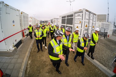 Nova Power & Gas a inaugurat la Floreşti cea mai mare instalaţie de stocare în baterii şi a început lucrările la centrala pe gaz de 160 MW în ciclu combinat de la Câmpia Turzii

