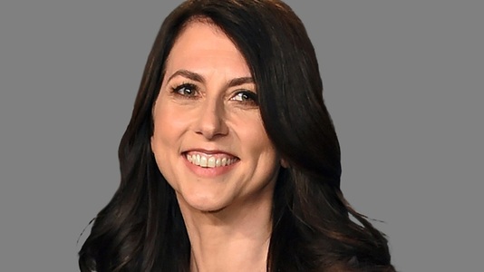 MacKenzie Scott a anunţat donaţii caritabile de 7,1 miliarde de dolari în 2025; totalul oferit din 2019 ajunge la 26,3 miliarde