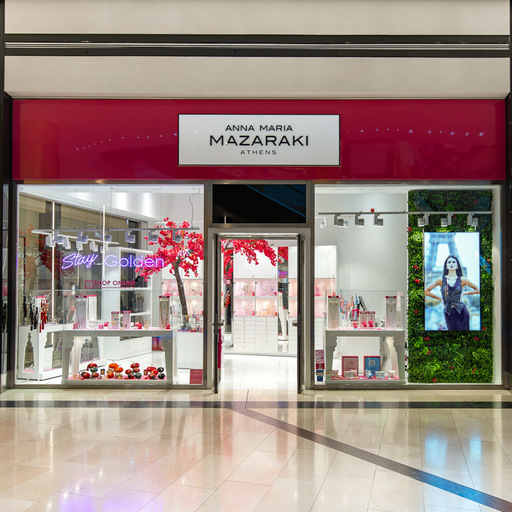 Anna Maria Mazaraki, brand de bijuterii din Grecia, a intrat pe piaţa românească cu un prim magazin în ParkLake Shopping Center, Bucureşti. Compania mai are magazine doar în Grecia şi Cipru

