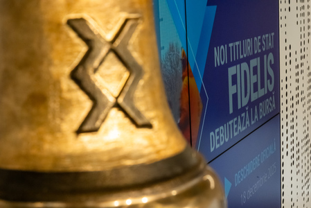 Titlurile de stat Fidelis emise în decembrie de Ministerul Finanţelor, de aproape 1,5 miliarde lei, au debutat la tranzacţionare la Bursa de Valori Bucureşti