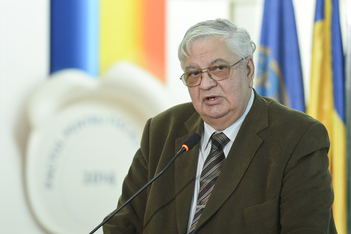 Profesorul şi analistul economic Mircea Coşea a murit la vârsta de 83 de ani