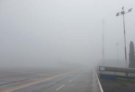 UPDATE - Ceaţa dă peste cap traficul pe Aeroportul din Iaşi, pentru a doua zi la rând, trei zboruri fiind redirecţionate către Otopeni şi Cluj / Curse anulate
