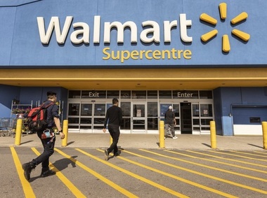 Walmart se asociază cu Google Gemini pentru a facilita căutarea şi cumpărarea produselor