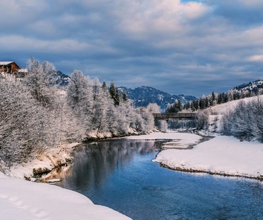 Hidrologii anunţă că, în ianuarie, debitele râurilor din România se vor situa la 30–50% din mediile multianuale lunare / Debite sub 30% pe râurile din bazinul hidrografic Bârlad / Tendinţele se vor păstra şi în lunile următoare