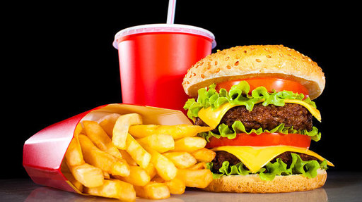 Compania care operează în România lanţul de restaurante McDonald's, amendată cu 8.000 de euro pentru că a încălcat securitatea datelor cu caracter personal ale unor angajaţi, ca urmare a unui atac informatic/ Operatorul a plătit deja amenda