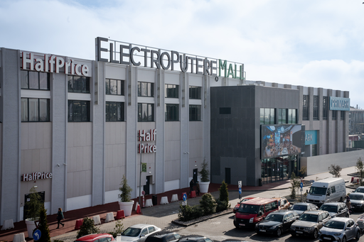ElectroPutere Mall din Craiova se extinde la 62.000 de metri pătraţi, în urma unei investiţii de 22 de milioane de euro, şi devine al treilea cel mai mare centru comercial din afara Bucureştiului