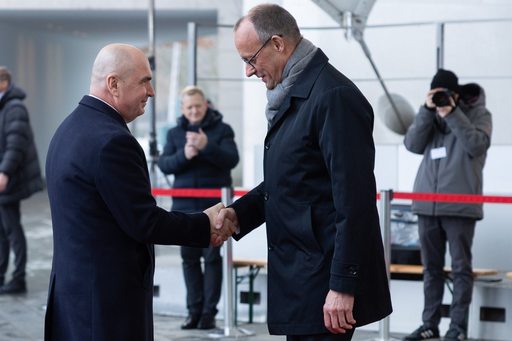 Premierul Ilie Bolojan: Vizita de la Berlin a întărit parteneriatele economice şi strategice. I-am adresat cancelarului Merz invitaţia de a veni la Bucureşti, ca să continuăm discuţiile şi să ducem proiectele comune mai departe