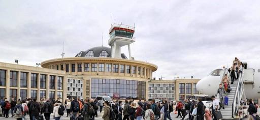 Compania Naţională Aeroporturi Bucureşti: 2025 confirmă - aeroporturile Capitalei se află pe o traiectorie solidă de creştere / 17,7 milioane de pasageri, cu peste 10% mai mulţi faţă de 2024 / Destinaţiile preferate

