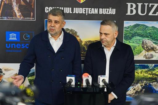 Ministrul Agriculturii, vizită în Buzău / A evaluat investiţiile aflate în derulare / Marcel Ciolacu: Judeţul Buzău se află într-o poziţie solidă, datorită unui sistem integrat construit în timp, în special în zona de irigaţii