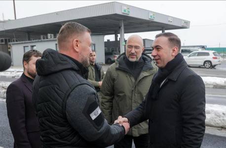 Bogdan Ivan, la frontiera cu Ucraina: Indiferent de graniţe, conflicte sau vremuri, oamenii trebuie să aibă energie, fără excepţii. România ajută responsabil, cu infrastructură care funcţionează şi cu atenţie permanentă la propria securitate energetică