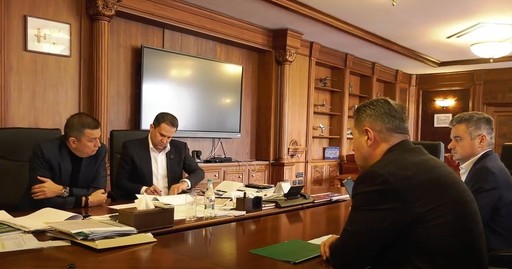 Sorin Grindeanu, întâlnire cu ministrul Transporturilor, legată de buget: PSD nu va renunţa la marile proiecte de infrastructură. Anul acesta este anul în care se pot doborî recorduri la numărul de kilometri daţi în circulaţie