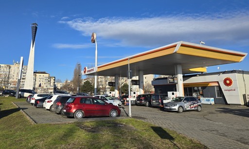 KMG Internaţional anunţă că a cerut autorităţilor din Constanţa să reanalizeze decizia în urma căreia trei staţii Rompetrol din municipiu ar urma să fie închise, dar variantele propuse au fost refuzate